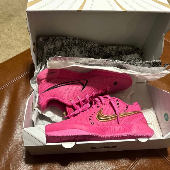 Lebron 21 Next Nature EYBL